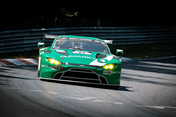 18 بيت كازينو تطبيق أندرويد/آي أو إس